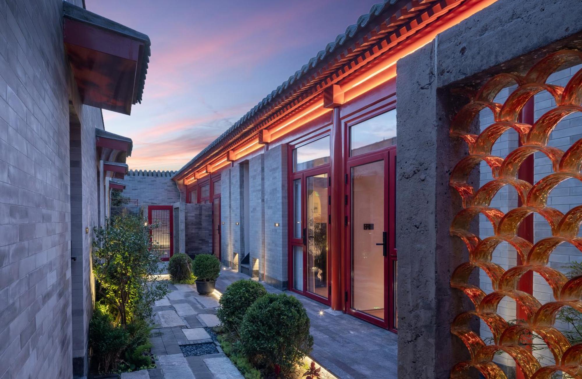 Happy Dragon Courtyard- Newly Renovated With French Windows, Near Tian'Anmen Forbidden City,Lama Temple And Heaven Temple, 3Minutes Walk From Subway,Fluent English Speaking With Tourist Sights Tickets Service ,Free Coffee &Laundry Service Pékin  Extérieur photo